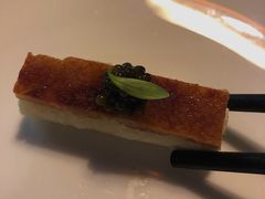 鱼子酱脆皮松板肉-解香楼(八盘岭路店)