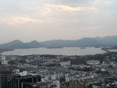 -Hi City·城市之巅