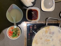 -捞王锅物料理(上海世茂广场店)