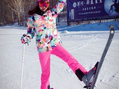 -亚布力新体委滑雪场