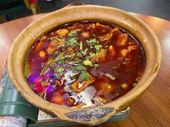 臭豆腐肥肠鸡煲-谢记上海大排档(长寿路店)