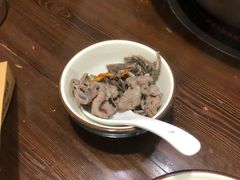 -乡土黄·鲜牛肉火锅·小龙虾(兴业街店)