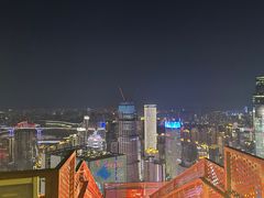 -南月台酒店(春熙路李家沱地铁站店)