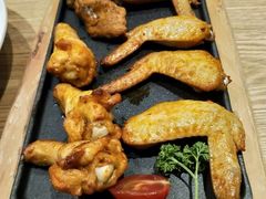 缤纷烤翅拼盘-棒约翰比萨·意面(金桥国际店)