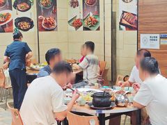 -荣基四海一家·家常菜·海鲜大排档(新安店)