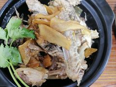 姜母鸭-亚忠小吃店(曾厝垵店)