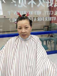 -东方美妍小鹏造型