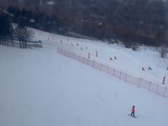 -亚布力新体委滑雪场