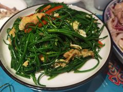 -一个勺子新疆锡伯主题私房菜(红墙巷49号院店)