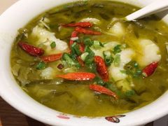 -渝是乎酸菜鱼(龙旗购物中心店)