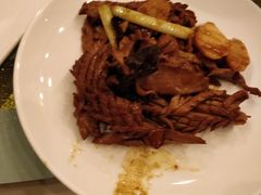 -鹊华居·地道鲁菜·海鲜·融合味(大明湖店)