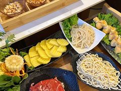-汤宴·参须肚包鸡(南京路店)