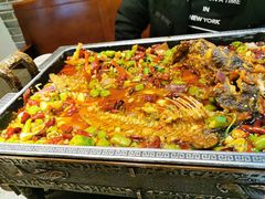 -万重锦·人文川菜馆(骡马市店)