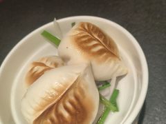 -蝴蝶里·粤菜·点心(滨江龙湖店)