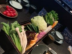 -湊湊火锅·茶憩(新中关购物中心店)