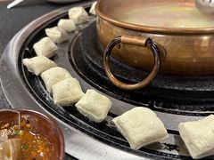 -阿山卓·野生菌火锅·纳西火塘烤肉