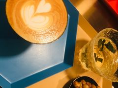 -茶是一枝花泡茶店