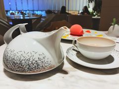 蜜桃乌龙-théATRE 茶聚场(王府中環店)