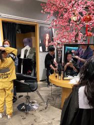 -时尚殿堂明星门店