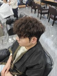-藤野造型烫染·漂发