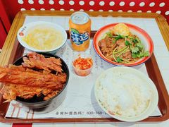-馋员外排骨米饭(红旗街万达店)