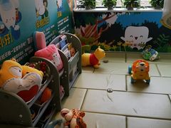 -极橙儿童齿科矫正中心(奥城店)