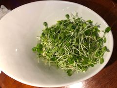 香椿苗核桃仁-蛮横肉蟹煲(印象城店)