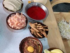 -正贰捌经重庆老火锅(建设路店)