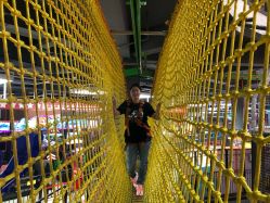 -嗨翻Hi-Fun竞技主题乐园·蹦床团建生日聚会(五棵松华熙店)