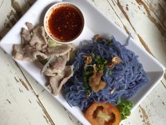 -蝶豆花蓝面条