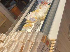 面包甜点陈列柜-司乎(MOMOPARK店)