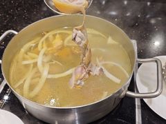 -一哥澳门豆捞 · 十八年经典澳门火锅(四季天地店)