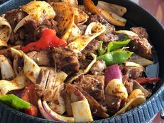 -撒拉人家.酸菜牦牛肉火锅