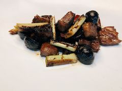 黑蒜牛肉粒-荷风细雨·中国茶宴(碧云店)