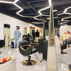 -塞巴斯汀SEBASTIAN专业美发店