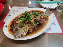 -鲁南仔·滕州炒鸡(经三路店)