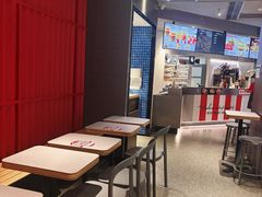 -肯德基(嘉善路地铁站店)