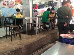 -榮泰米粉湯(Left Shop)