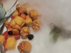 菠萝咕咾肉-星怡会·新加坡新美食(苏州中心店)