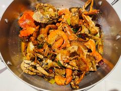 -七欣天香辣蟹火锅(闵行浦江欢乐颂店)