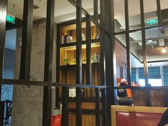 -童年小筑餐厅(申花路店)