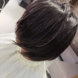 -首脑美发沙龙