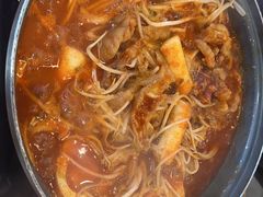辣汤鸡爪-吴草鸡爪오초닭발韩食堂(融恒盈嘉中心店)