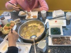 -一席地·本地鸡窝·杭帮鸡火锅(萧山银隆百货店)