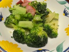 -萨莉亚(百联真光路店)