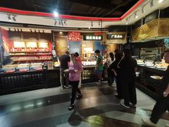 -四海一家自助餐(益田假日广场店)