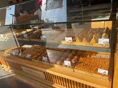 面包甜点陈列柜-六贤记(文三店)