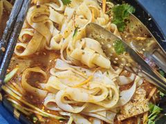 -伊带伊路新疆美食府(呼家楼店)