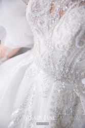 -Lady  Jane高端婚纱礼服馆