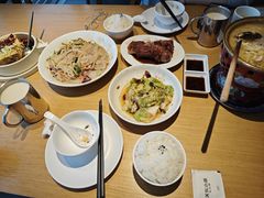 -关东小磨东北菜(上海长风大悦城店)